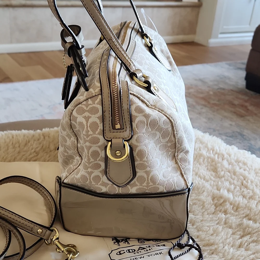 NWT Coach Pop Signature East West Satchel Bag 🤎👜💜 - Picture 9 of 16